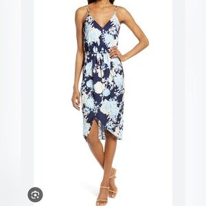 Chelsea28 Faux Wrap Dress - M